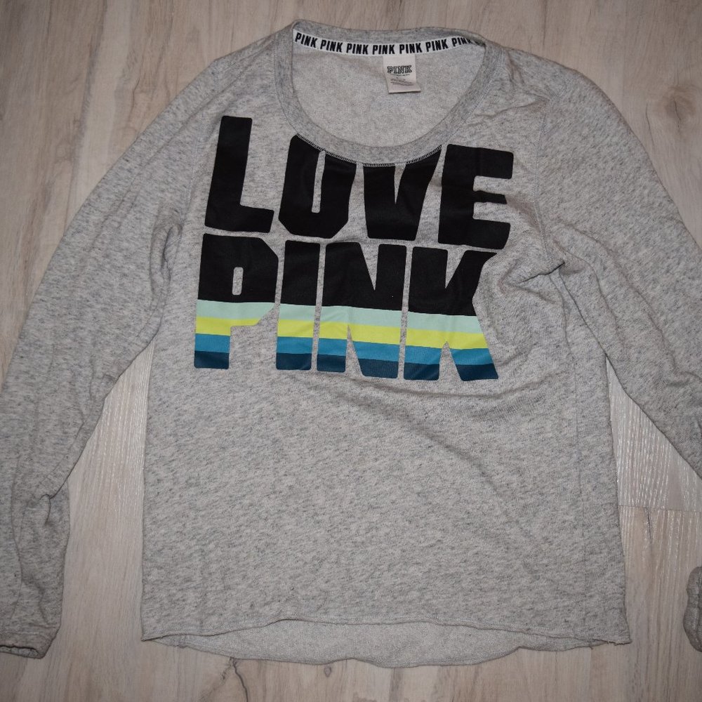 pink sweatshirt